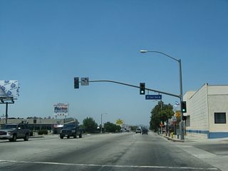 The next signalized intersection is with East End Avenue.