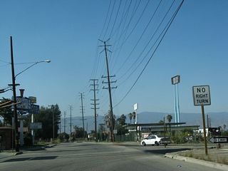 Business Loop I-10 effectively ended here at the point where Valley Boulevard east becomes Sperry Drive north. The business loop westbound began here from the Sperry Drive exit ramp.