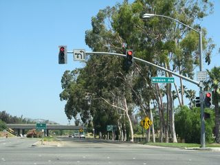 Centre City Parkway advances north to a signalized intersection with Mission Avenue.