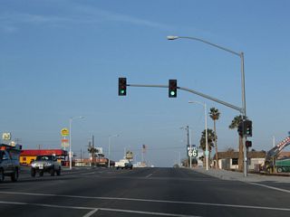 Avenue H intersects Historic U.S. 66 south from the BNSF Barstow Railyard and north from the Barstow Heights neighborhood.