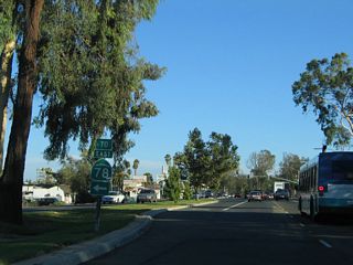 The next signalized intersection along southbound Business Loop I-15 is with Washington Avenue to SR 78 east toward the Wild Animal Park, San Pasqual Valley, Ramona and Julian.