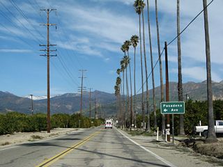 Oranges ripen on the trees as California 23 (Chambersburg Road) approaches Pasadena Avenue.