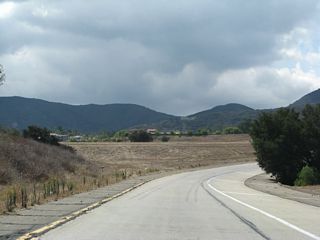 A single lane connects California 23 south with U.S. 101 north (west) via Exit 12B.
