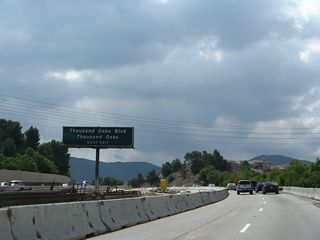 Southbound California 23 approaches Exit 13, Hillcrest Drive and Thousand Oaks Boulevard.