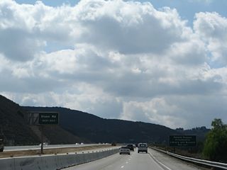 Use Olsen Road east to the Ronald Reagan Presidential Library and Air Force One. East of here, Olsen Road changes into Madera Road, which travels northeast to the library and continues to meet California 118 in Simi Valley.