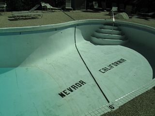 Outside, it is possible to swim in the Cal-Neva Lodge swimming pool from one state to the other. The state line of California-Nevada is marked on the bottom of the pool!