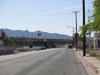 The turn of Business Loop I-40 west onto Needles Highway is unmarked, as is the remainder of the route leading back to I-40/U.S. 95.