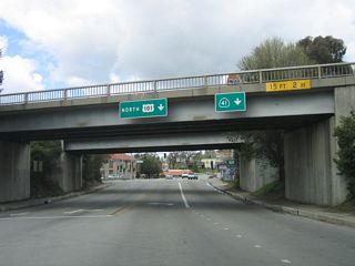 The left lane of California 41 will connect to U.S. 101 north, and the right lane of California 41 continues northeast to Shandon.