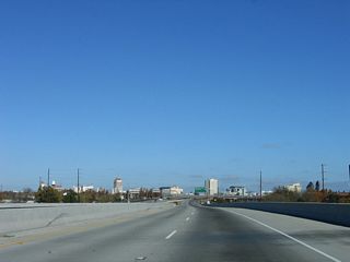 California 41 carries two northbound lanes over the California 99 freeway through the Rosa Parks Interchange (the interchange was expanded in 1997).