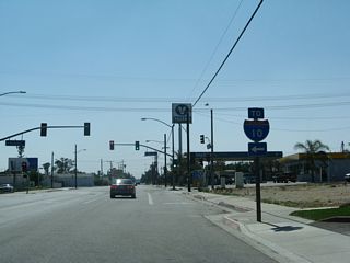 Ramsey Street (old U.S. 60-70-99) west at Hargrave Street in Banning. Hargrave Street connects with nearby Interstate 10 at the first of four interchanges just south of this section of old U.S. 60-70-99. This I-10 trailblazer however, was removed after 2019.
