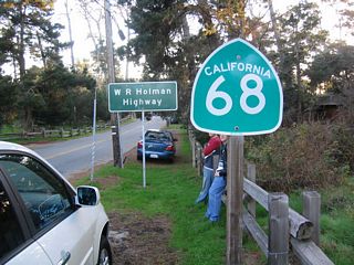 The first California 68 reassurance shield is posted shortly thereafter on southbound Asilomar Avenue after the intersection with Lighthouse Avenue.