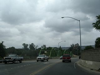 Leaving the intersection between Washington Avenue and Montgomery Street east of downtown Oroville, California 70 Business turns north onto Table Mountain Boulevard (leaving Butte County Route B-2 behind as well). A bridge immediately carries California 70 Business north over the Feather River downstream from Oroville Dam.