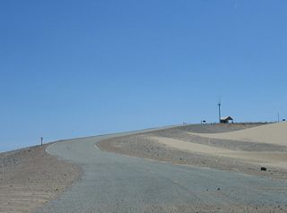 The Osborne Overlook at the Imperial Sand Dunes Recreation Area operated by the federal Bureau of Land Management. The overlook is located south of California 78 in the sand hills area at Glamis. A short road (Osborne Park Road) travels south from California 78 to the overlook.