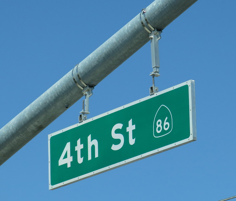 SR 86 signal mast arm sign in El Centro, California