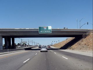 The next exit on California 87 (Guadalupe Parkway) is Exit 5, Interstate 280 (Sinclair Freeway). Through San Jose, Interstate 280 travels east-west (signed south-north). Use Interstate 280 east (south) to Interstate 680 north to Sacramento and U.S. 101 (Bayshore Freeway) north/south. Use Interstate 280 west (north) to Cupertino and to all points north en route to San Francisco.