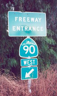 This freeway entrance for California 90 used to be posted on Kellogg Drive at the sole on-ramp for the two-lane Richard M. Nixon Parkway in Yorba Linda. This assembly has since been removed, as the parkway is no longer considered a freeway.