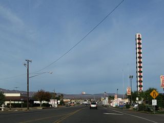 Standing at 134 feet, the Baker Thermometer towers above the nearby gas stations and restaurants near the site of Bun Boy/Bob's Big Boy. Often showing temperatures in excess of 100 degrees Fahrenheit each Summer, the thermometer was erected in 1991 and is visible from nearby I-15. The height of the World's Largest Thermometer is based on the highest recorded temperature in Death Valley, 134 degrees Fahrenheit in 1913.