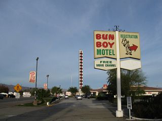 Long since closed, the Bun Boy Motel was all that remained of the Baker Bun Boy, which used to feature a well-advertised restaurant that today is Bob's Big Boy.