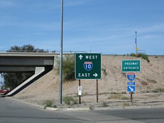 Signs at the eastbound on-ramp for I-10 from Intake Boulevard omit U.S. 95 south to Quartzsite.