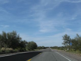 U.S. 95 crosses Chemehuevi Wash at post mile 29.00.