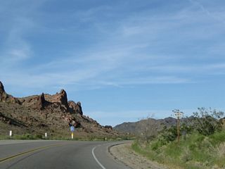 A missing U.S. 95 reassurance shield is located near Snaggletooth in the Sawtooth Range.