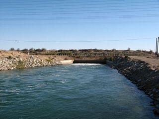 Now looking south, the East Highline Canal diverges from the All-American Canal.