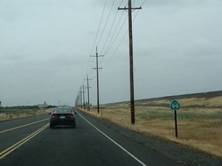 Despite their shared alignment, only California 99 north is evidenced on this reassurance shield found after the California 162 west intersection.
