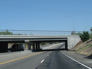 California 99 passes under California 145 (Madera Avenue).