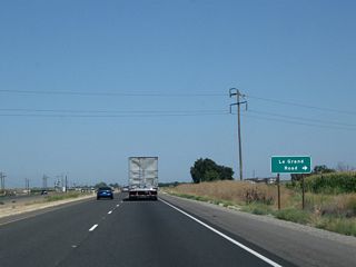 Quickly thereafter, California 99 north approaches Le Grand Road, which travels east to the community of Le Grand.