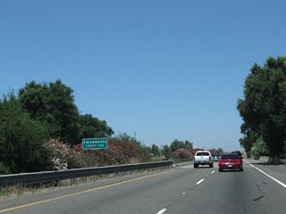 California 99 leaves San Joaquin County and enters Sacramento County.