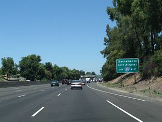 To the Sacramento International Airport, use Exit 298A, Business Loop I-80 (Capital City Freeway) west, U.S. 50 west, Interstate 305 west, and California 99 north to downtown Sacramento, then turn north on Interstate 5 and California 99 to the airport exit.