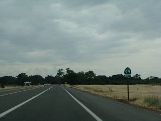 A California 99 north confirming shield assembly is posted shortly after the CR A-9 intersection.