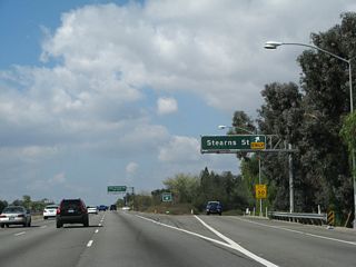 Westbound California 118 (Ronald Reagan Freeway) meets Exit 28, Stearns Street. The sign was replaced between 2007 and 2011.