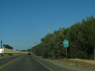 Reassurance marker posted east of Pleasants Valley Road.