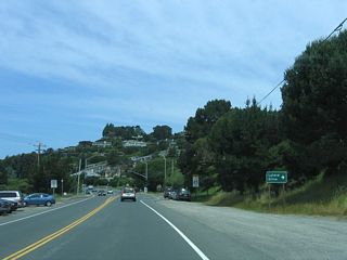 The next traffic signal is for Lyford Drive, only a short distance west of the Mar W Street intersection.