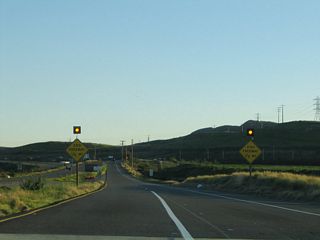 Prior to completion of the expressway segment of California 133, the freeway used to narrow to two lanes. This changed with completion of widening in 2008.