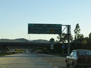 The right lane of California 133 (Laguna Freeway) south becomes exit only for Exit 9, Interstate 405 (San Diego Freeway) north to Long Beach. Use the left two lanes to continue south on California 133 or to connect to Exit 8, Interstate 405 (San Diego Freeway) south to San Diego.