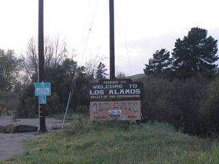 A Los Alamos welcome sign is posted just north of there, prior to entering downtown. (Now we skip ahead to where California 1 and California 135 merge together.)