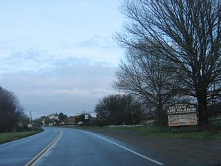 A welcome sign for the community of Los Alamos.