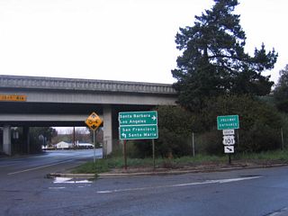 An entrance ramp joins SR 135 (Main Street) east with U.S. 101 south to Santa Barbara, Ventura and Los Angeles directly.