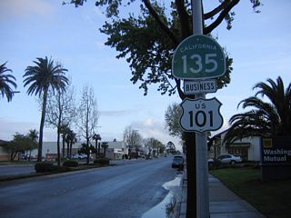 Confirming markers for SR 135 and U.S. 101 Business posted south of Cook Street.