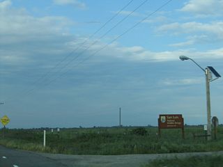 The San Luis National Wildlife Refuge features wetlands and a major stop for migratory birds along the Pacific Flyway. California 140 will pass through the scenic and undeveloped wetlands for the next several miles.