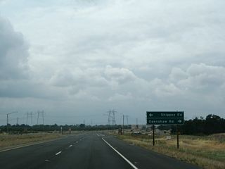 Northbound California 149 meets Openshaw Road and Shippee Road. This is the only intersection along California 149 between the two endpoint interchanges. The location of this intersection was moved as a result of the expressway widening project in 2008.