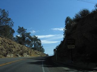 Administered by the National Forest Service, the next right from SR 155 northbound leads to French Gulch Recreation Site.