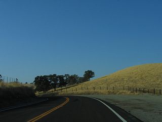 An array of S-curves precede Spring Mountain Gulch along California 155 west from postmile 33.20.