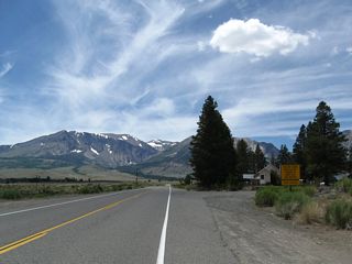As the June Lake Loop proceeds south, the majestic peaks of the Sierra Nevada rise in the distance. Trucks are not advised on this route since there are several curves along the route, and California 158 is not really a good alternative for through traffic.