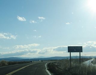 Exit left to a Vista Point on the north side of Lower Klamath Lake.