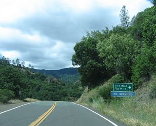 Westbound California 162 approaches Laytonville-Dos Rios Road at the Dos Rios cutoff. This route was not open at the time this picture was taken.