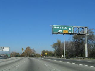Northbound California 170 (Hollywood Freeway) reaches Exit 7, Burbank Boulevard.