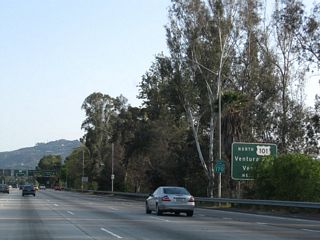 Since there is currently no direct transition ramp from California 170 south to U.S. 101 north (west) or to Ventura Boulevard (Old U.S. 101), that connection must be made via Exit 6A, Riverside Drive.